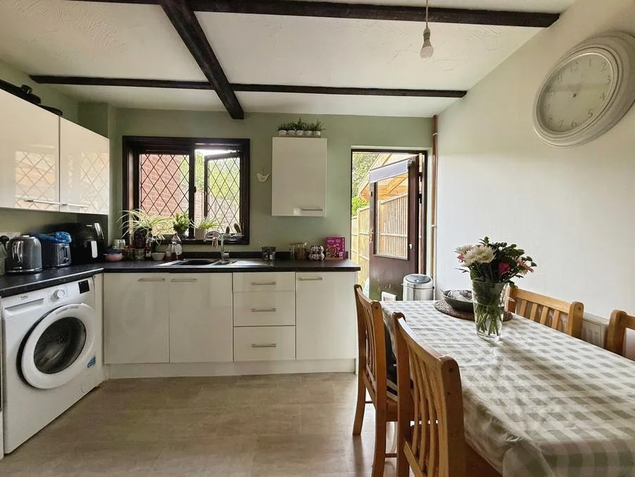 Merryman Drive, Crowthorne, RG45, photo 10