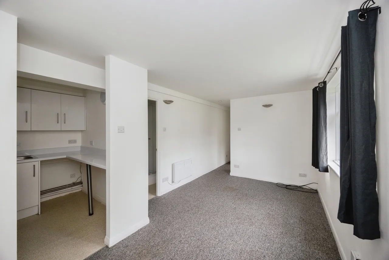 Crombie Close, Waterlooville, PO8, photo 4