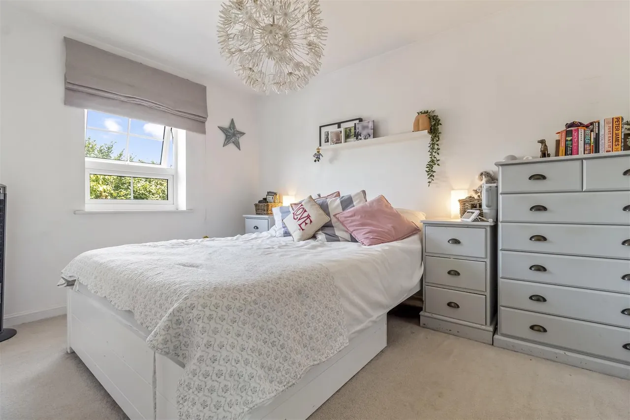 Quicksilver Street, Worthing, photo 11