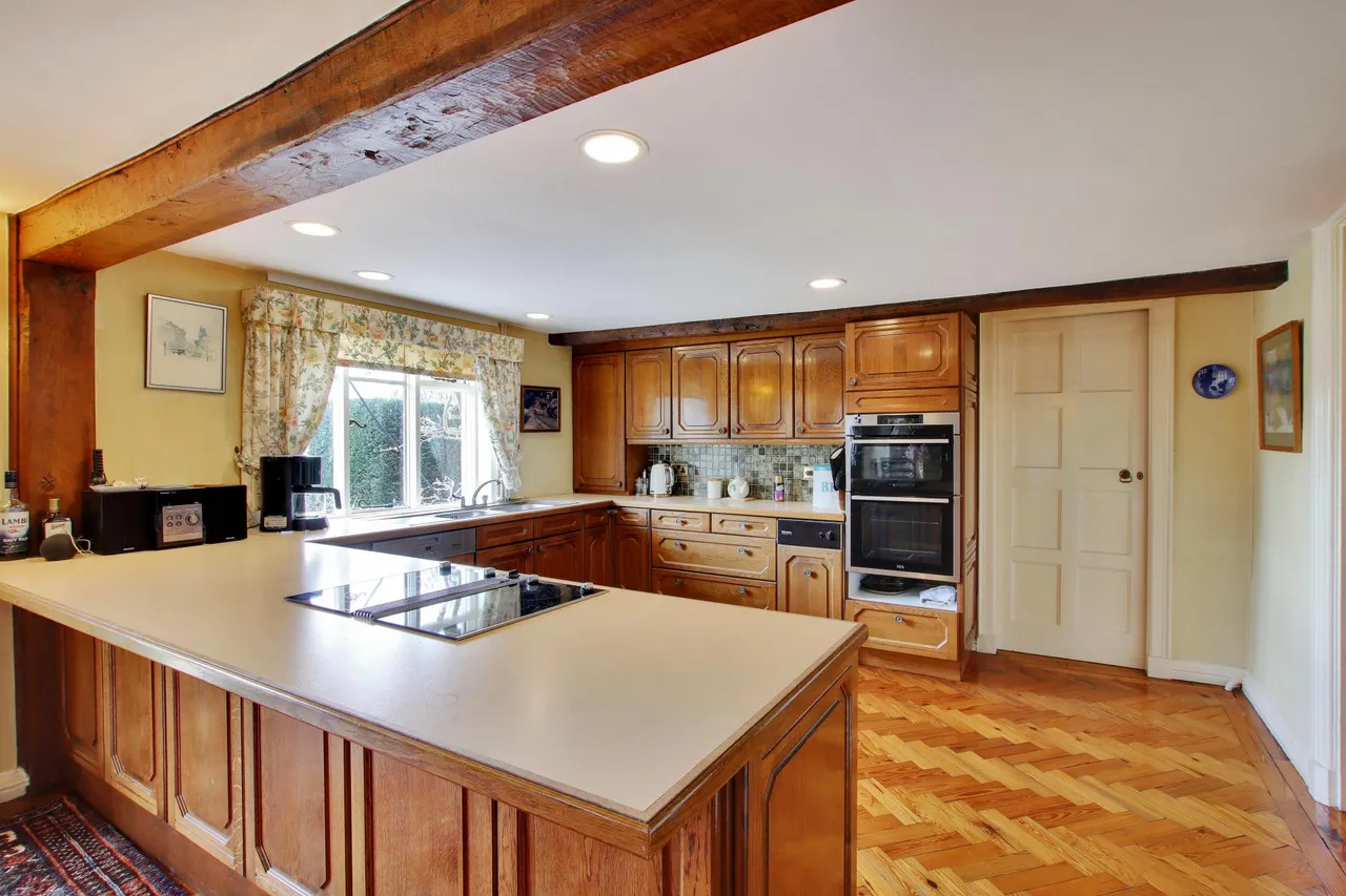 Bassetts Lane, Mark Cross, TN6, photo 8
