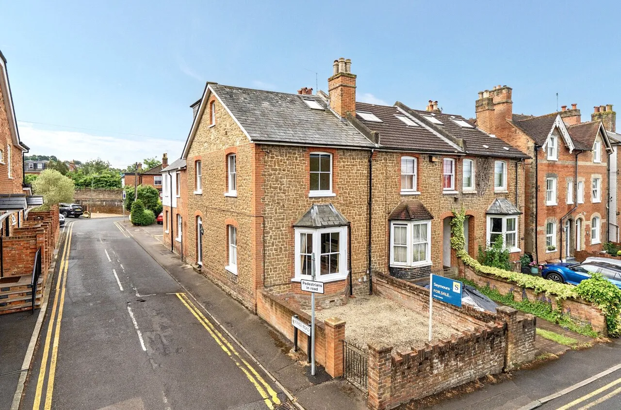 4 bed house for sale, Nightingale Road, Guildford, GU1