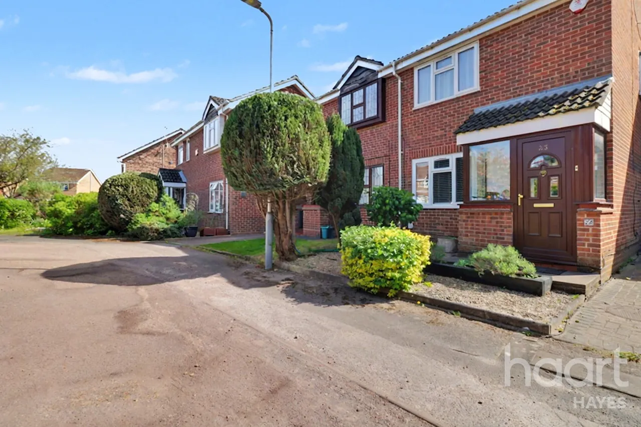 Paddington Close, Hayes, UB4, photo 20
