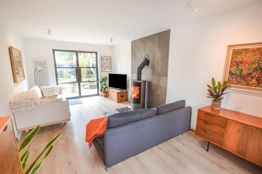 House Under Offer with 4 bedrooms in Dunmow, CM6, photo 14