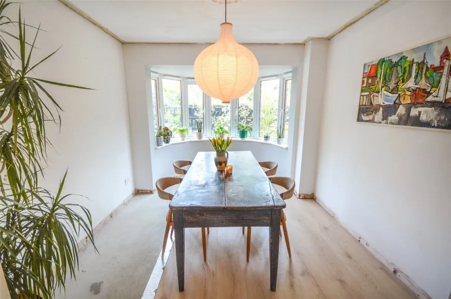 House Under Offer with 4 bedrooms in Dunmow, CM6, photo 4