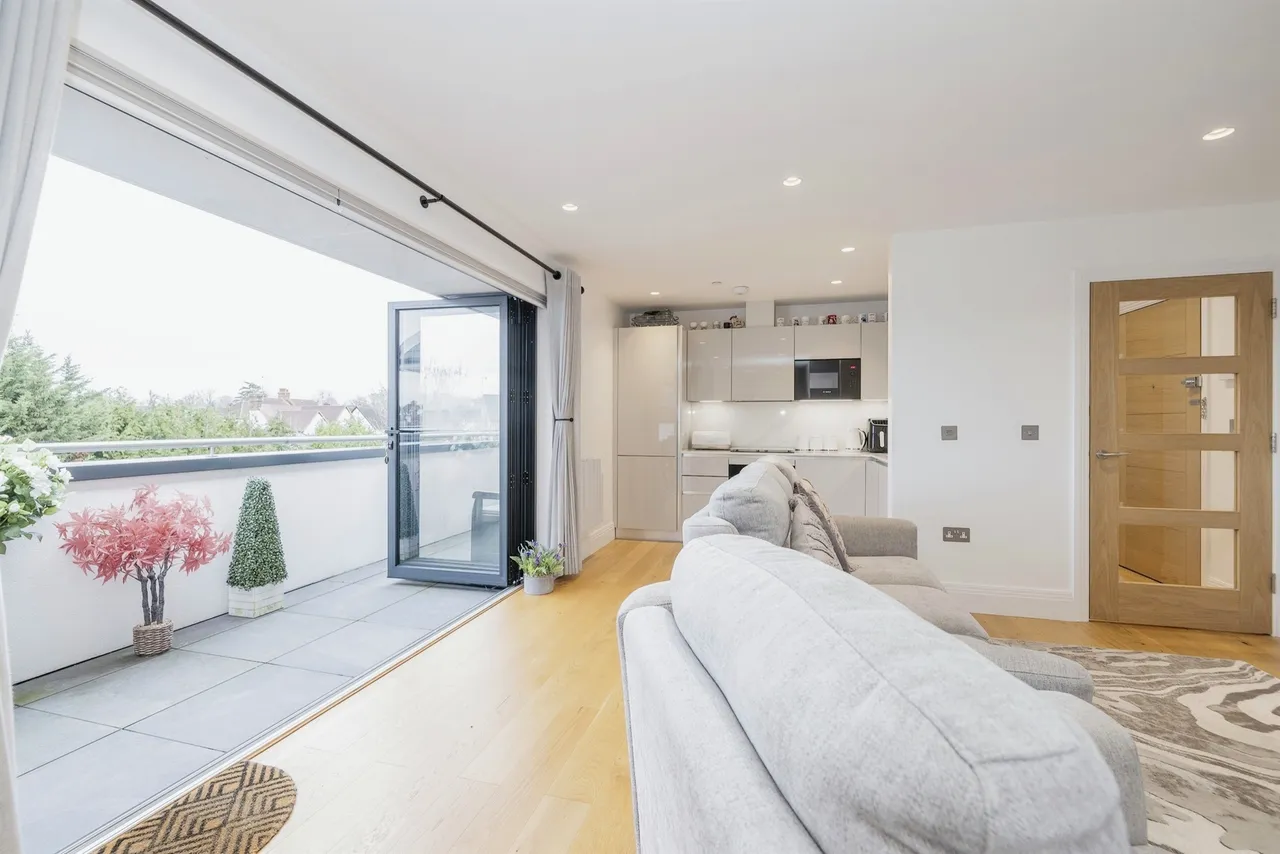 Aldenham Road, Bushey, WD23, photo 4