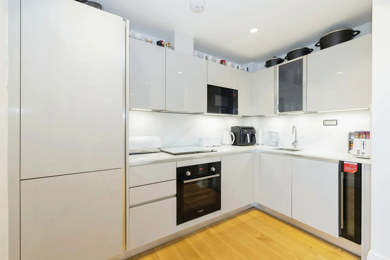 Aldenham Road, Bushey, WD23, photo 3