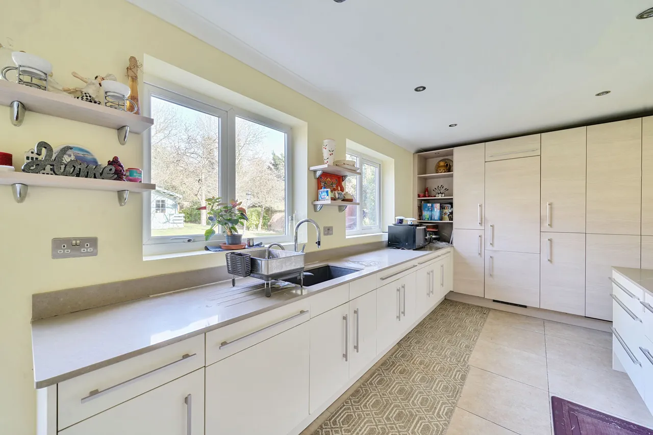 Eastglade, Pinner, HA5, photo 17