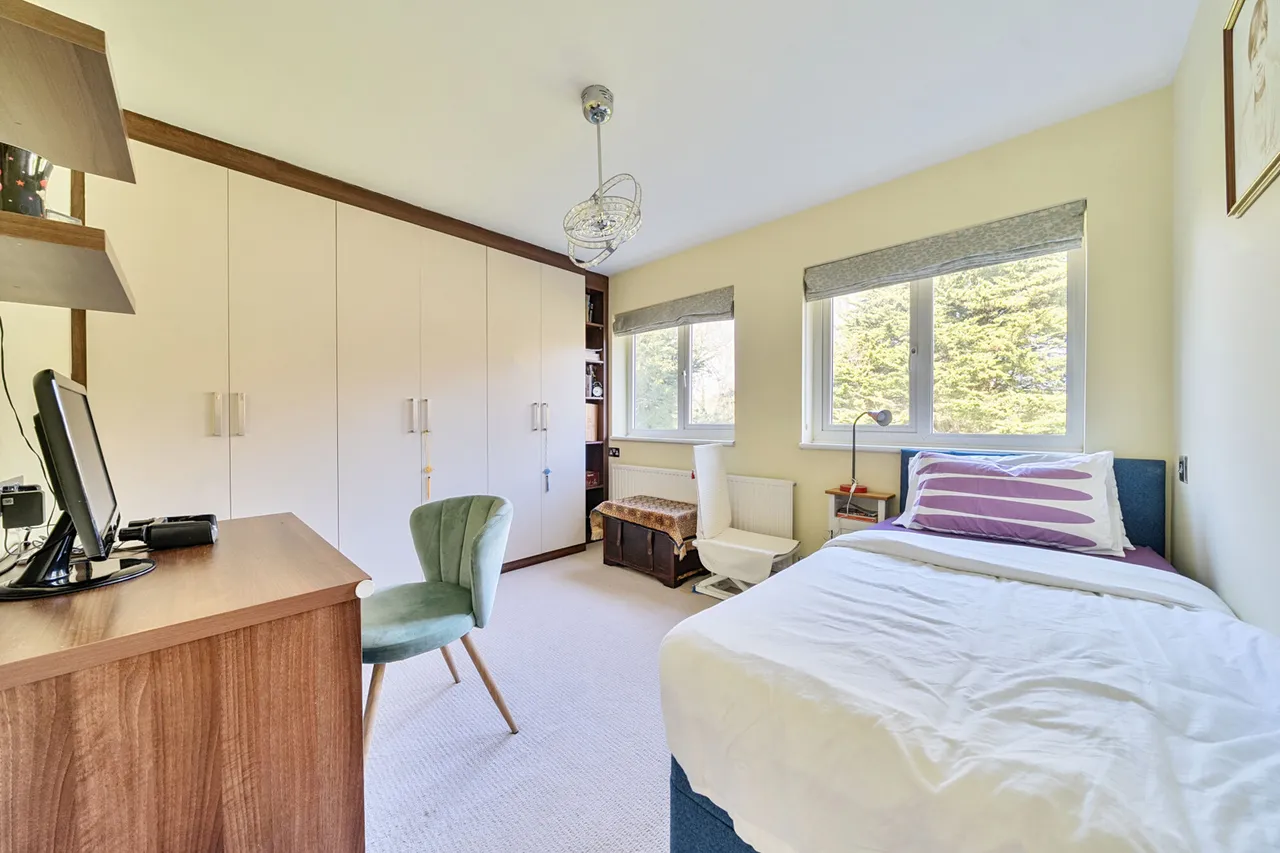 Eastglade, Pinner, HA5, photo 7