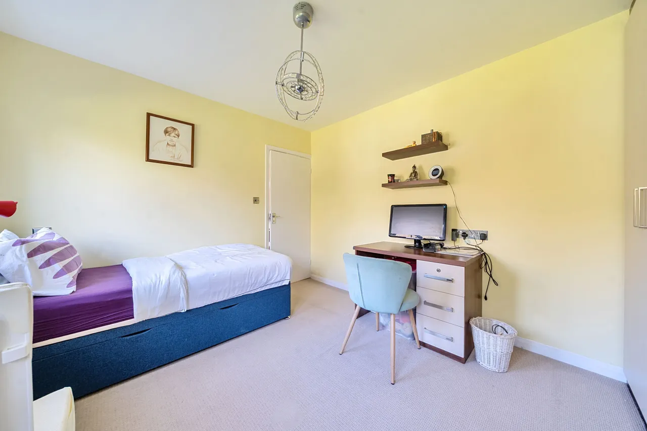 Eastglade, Pinner, HA5, photo 11