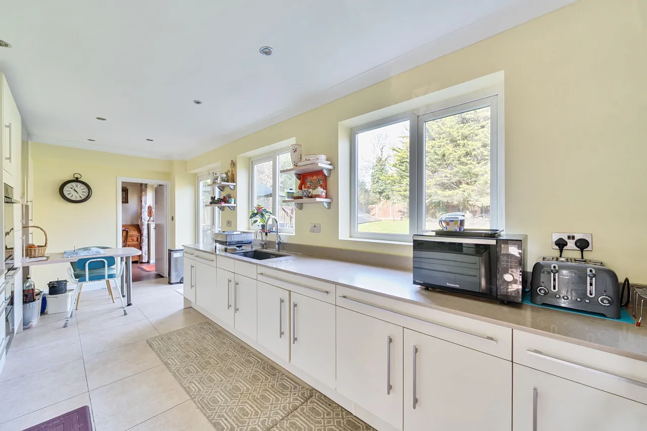Eastglade, Pinner, HA5, photo 14