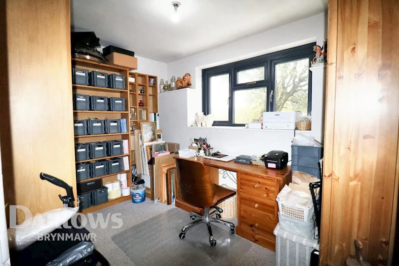Picton Road, Tredegar, photo 14