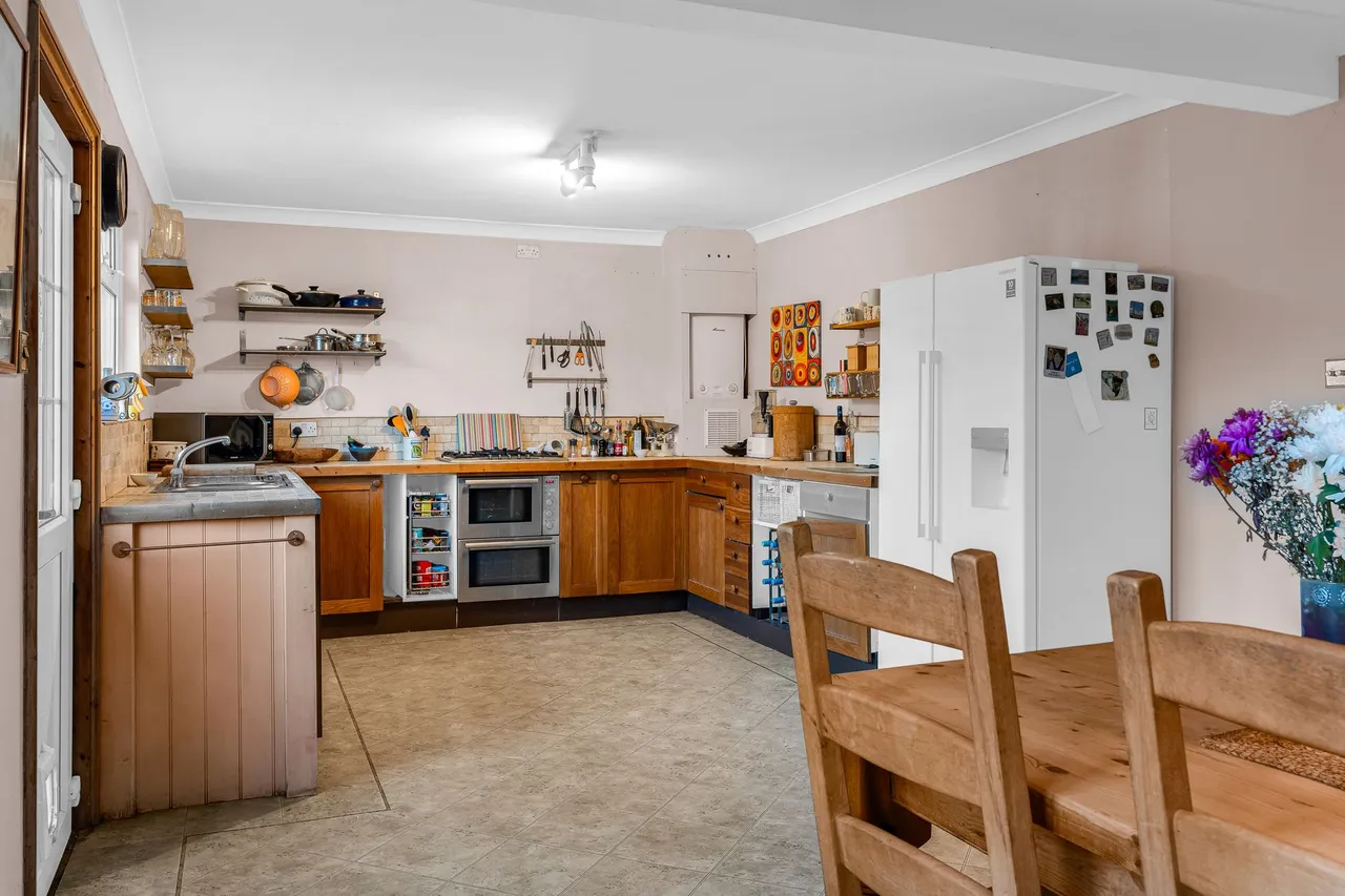 High Oak Road, Ware, SG12 7PD, photo 3
