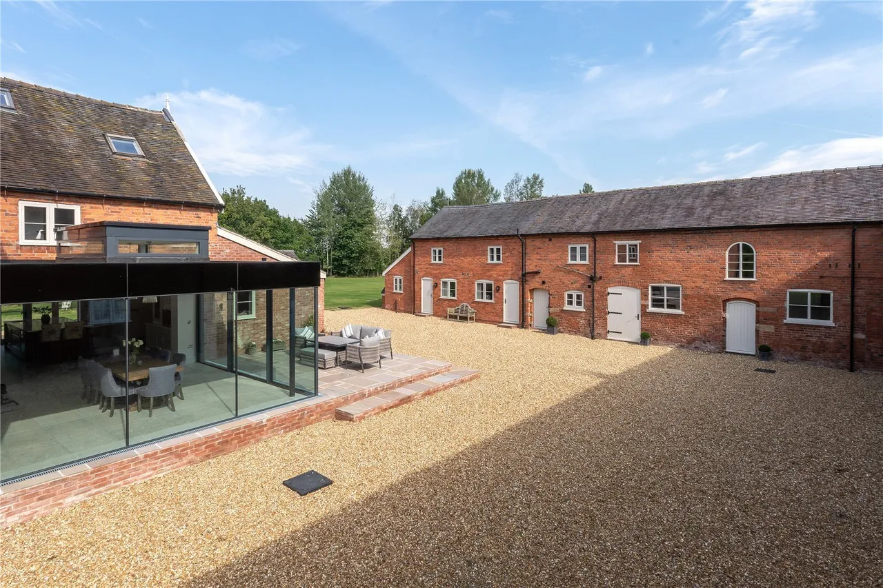 Davenport Lane, Brereton, CW11, photo 22