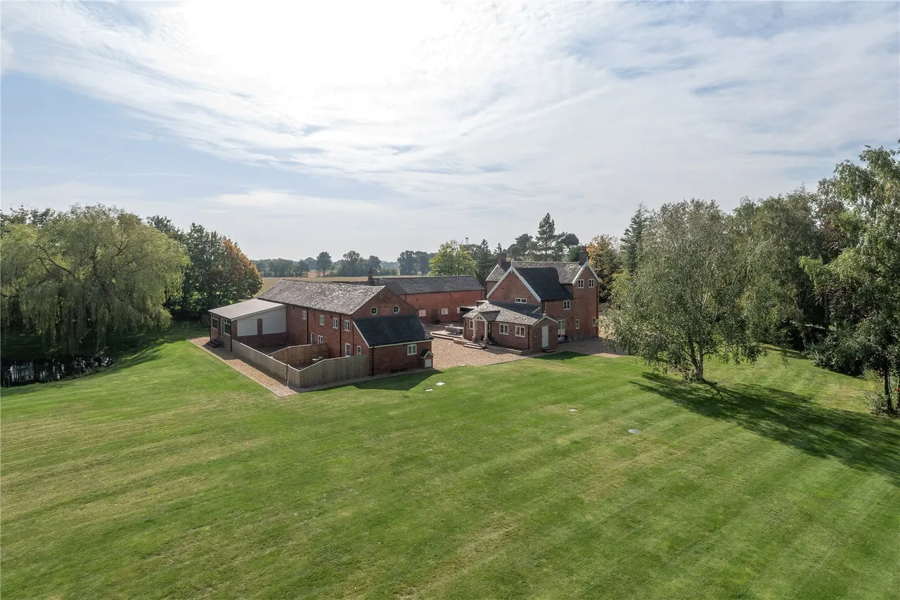 Davenport Lane, Brereton, CW11, photo 3
