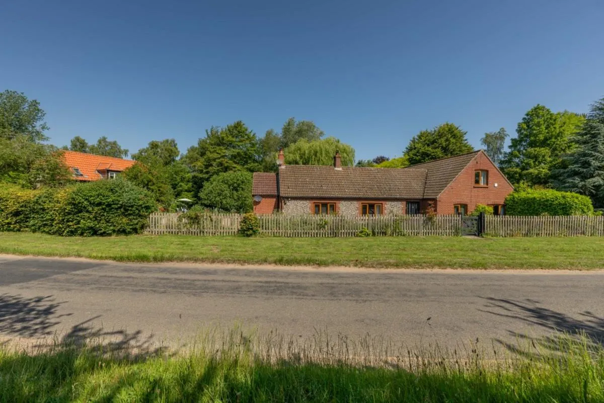 Langham Road, Binham, NR21, photo 31