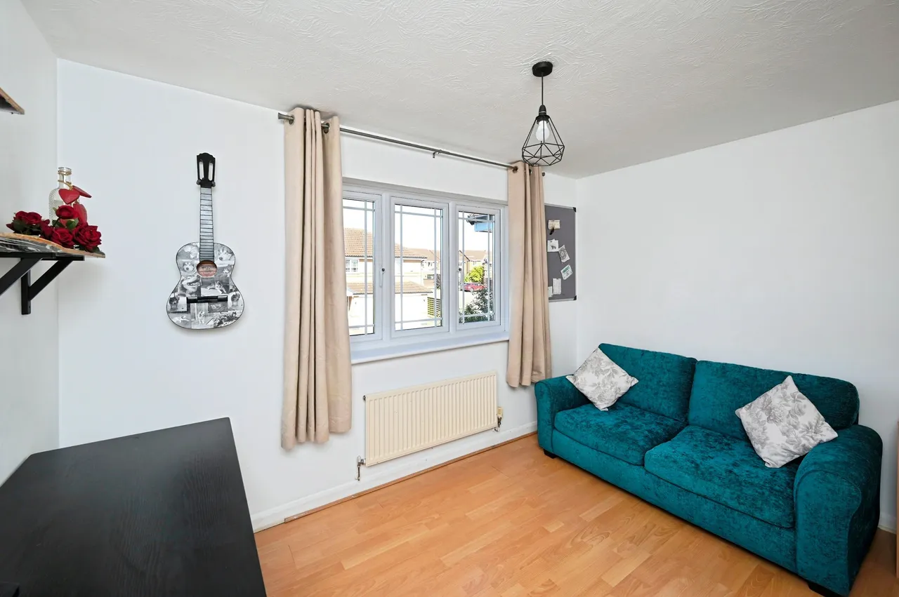Pearl Close, Rainworth, NG21, photo 13