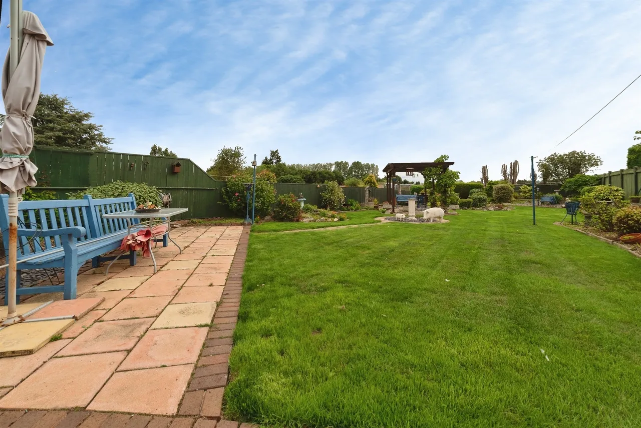 Eastfield Road, Keyingham, HU12, photo 18