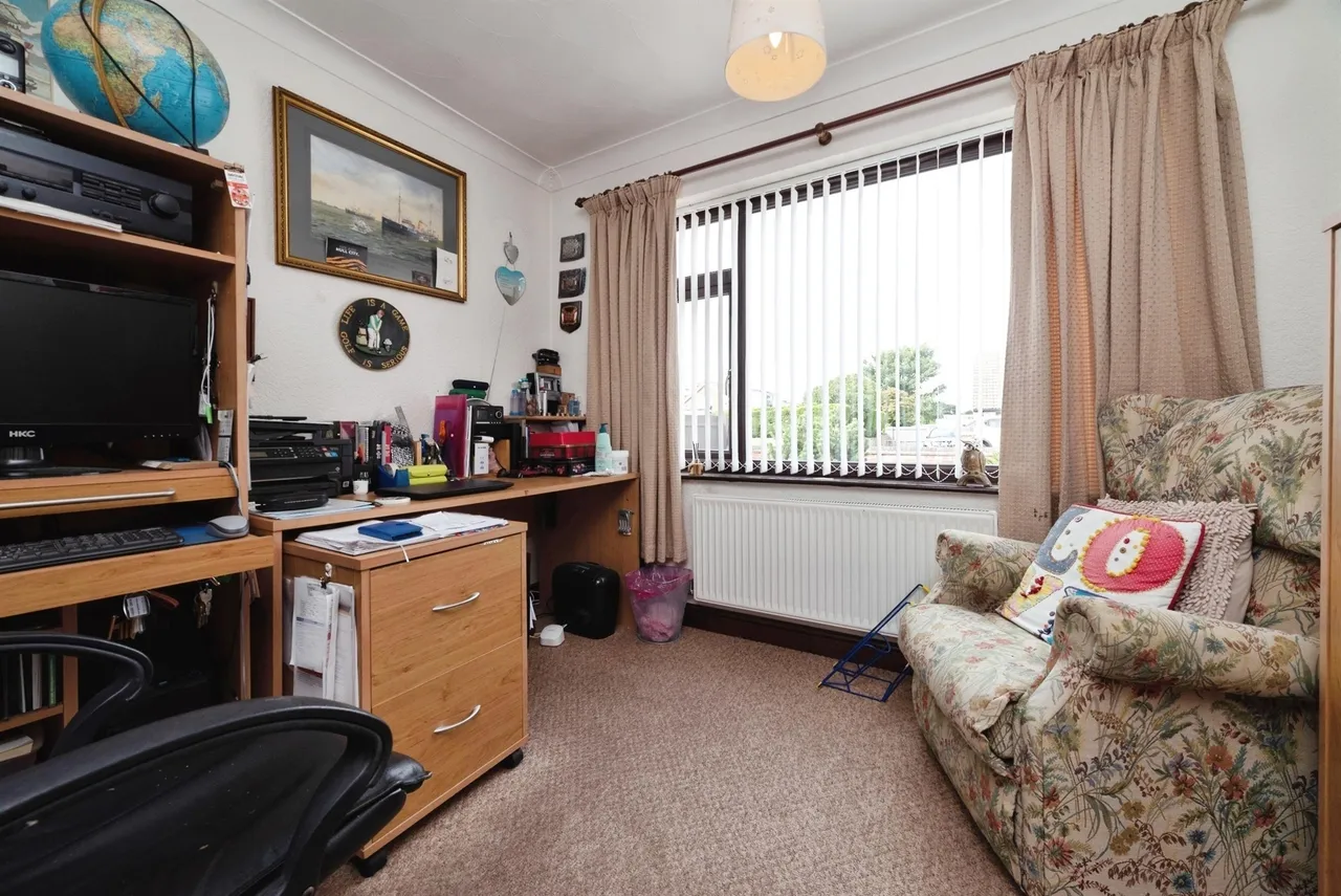 Eastfield Road, Keyingham, HU12, photo 14