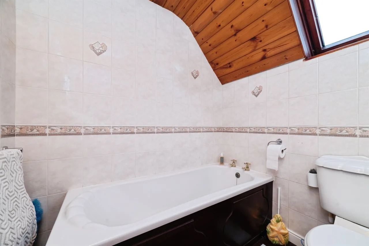 Eastfield Road, Keyingham, HU12, photo 16