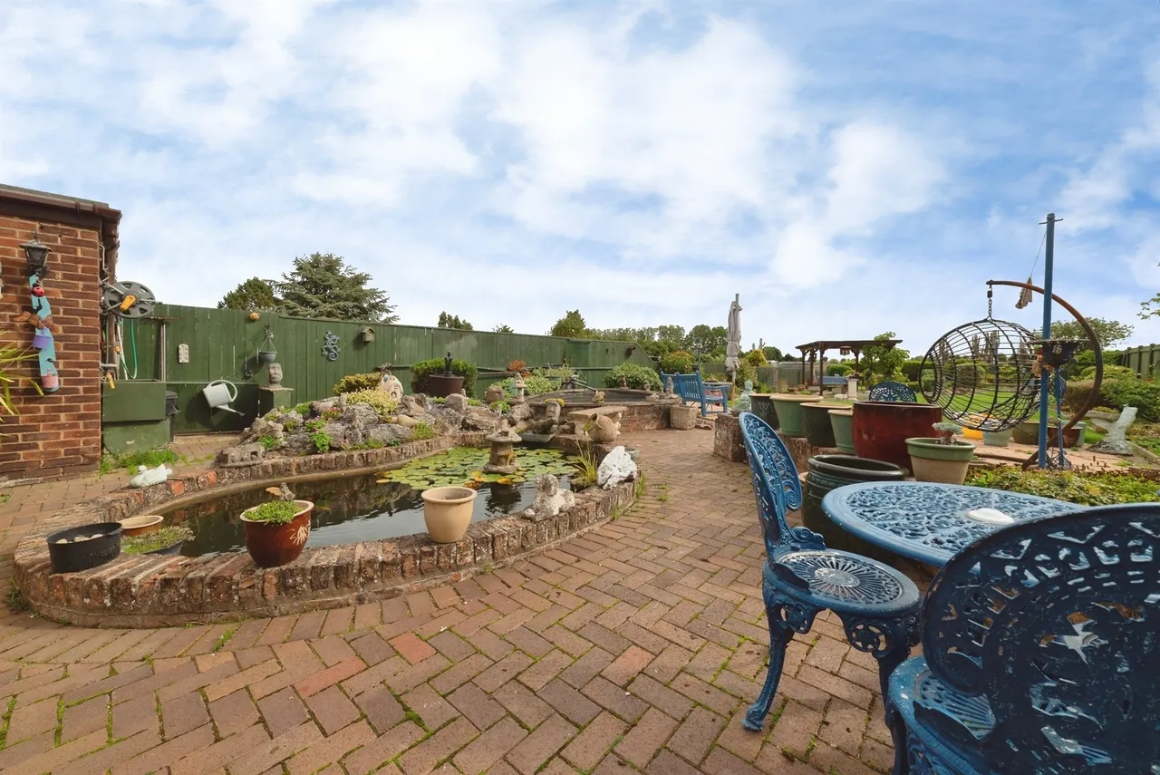 Eastfield Road, Keyingham, HU12, photo 19