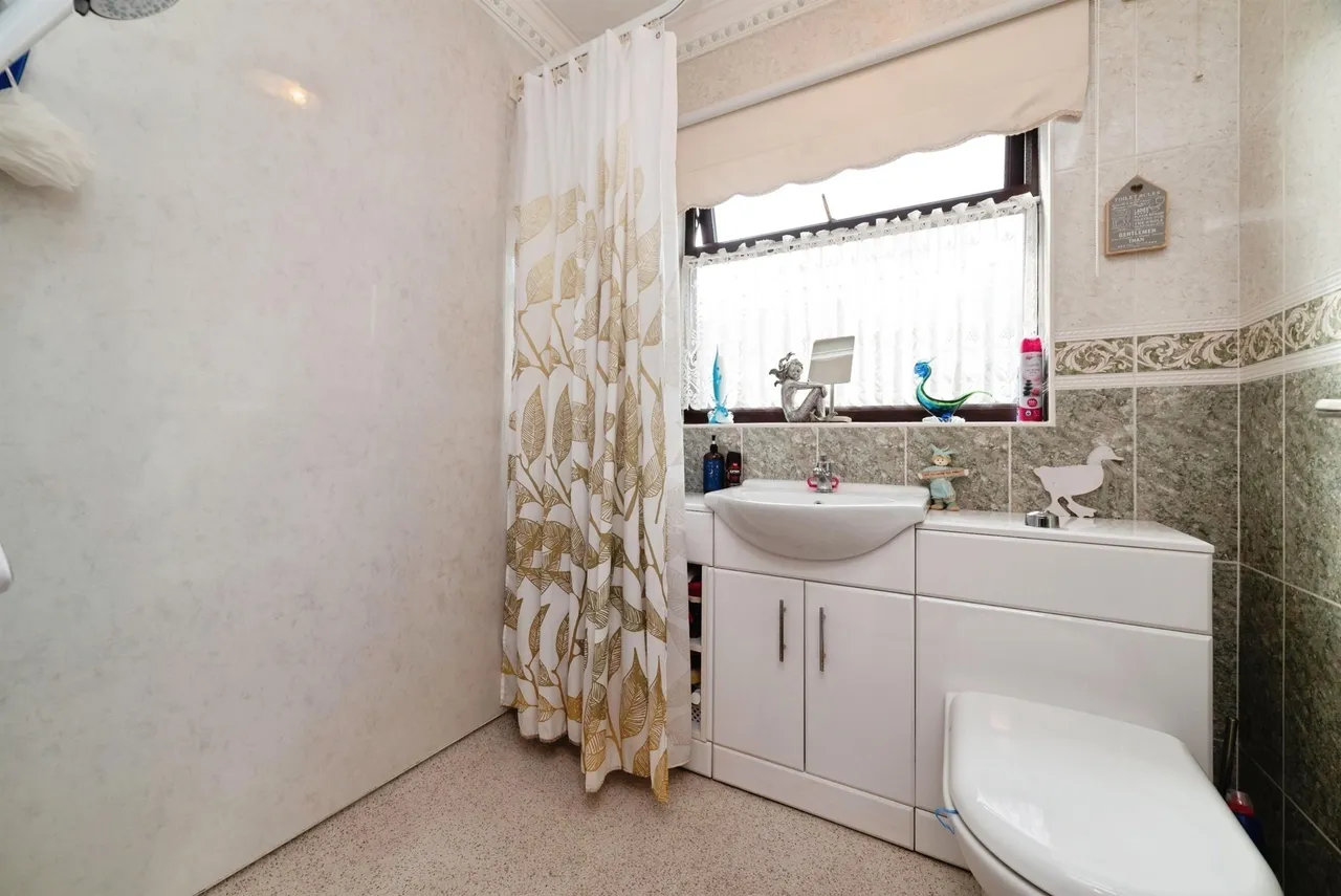 Eastfield Road, Keyingham, HU12, photo 15