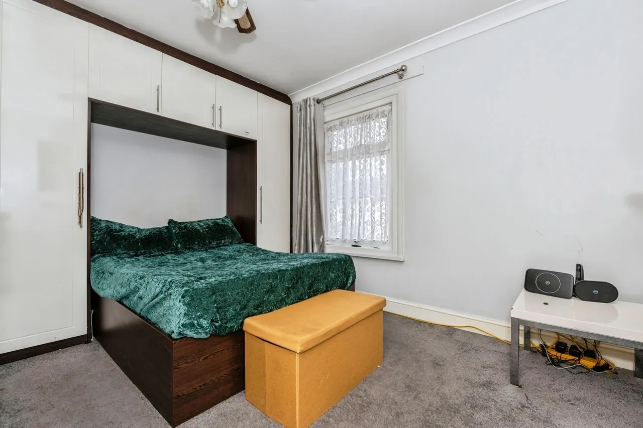 Bedford Road, Grays, Essex, RM17, photo 13