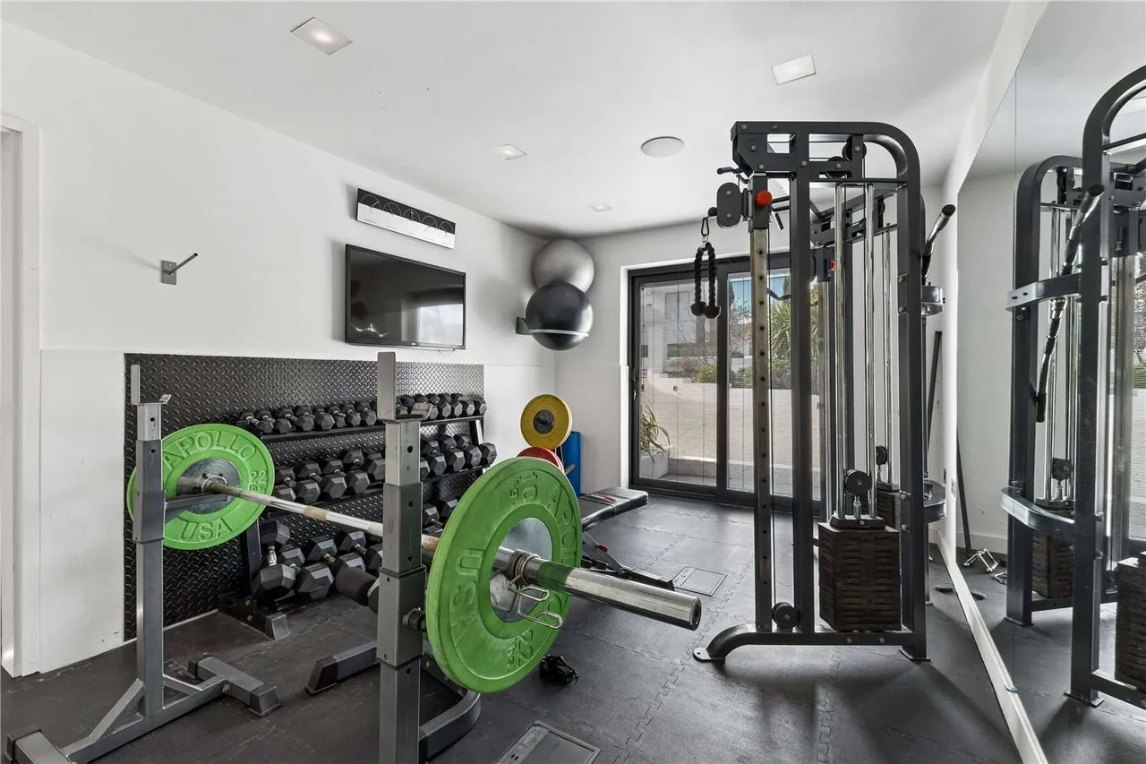 Crowsport, Hamble, Southampton, Hampshire, SO31 4HG, photo 9
