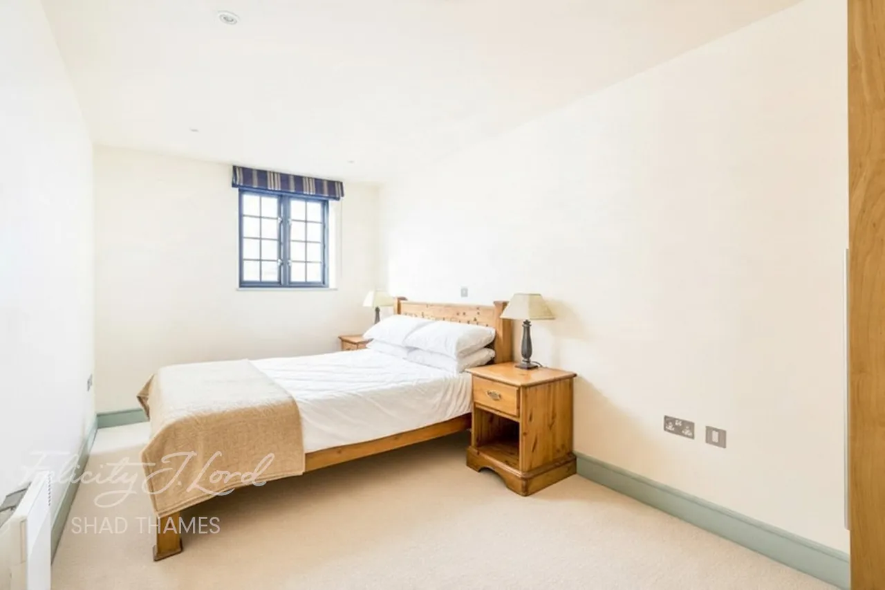 Cayenne Court, photo 6