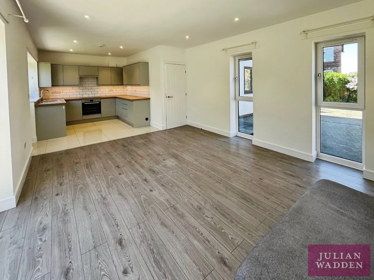 Burnage Lane, Heaton Mersey/ East Didsbury, M19, photo 5