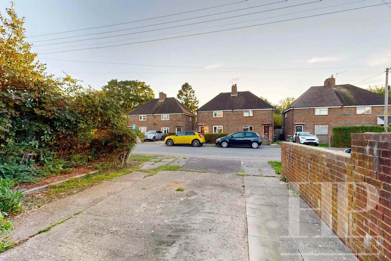 Ifield Road, Crawley, RH11, photo 22