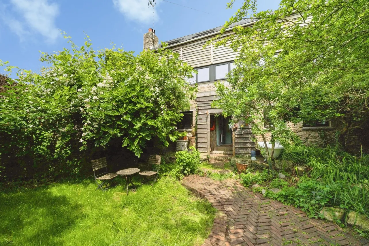 3 bed character property for sale, Bow Lane, Newton Abbot, TQ13
