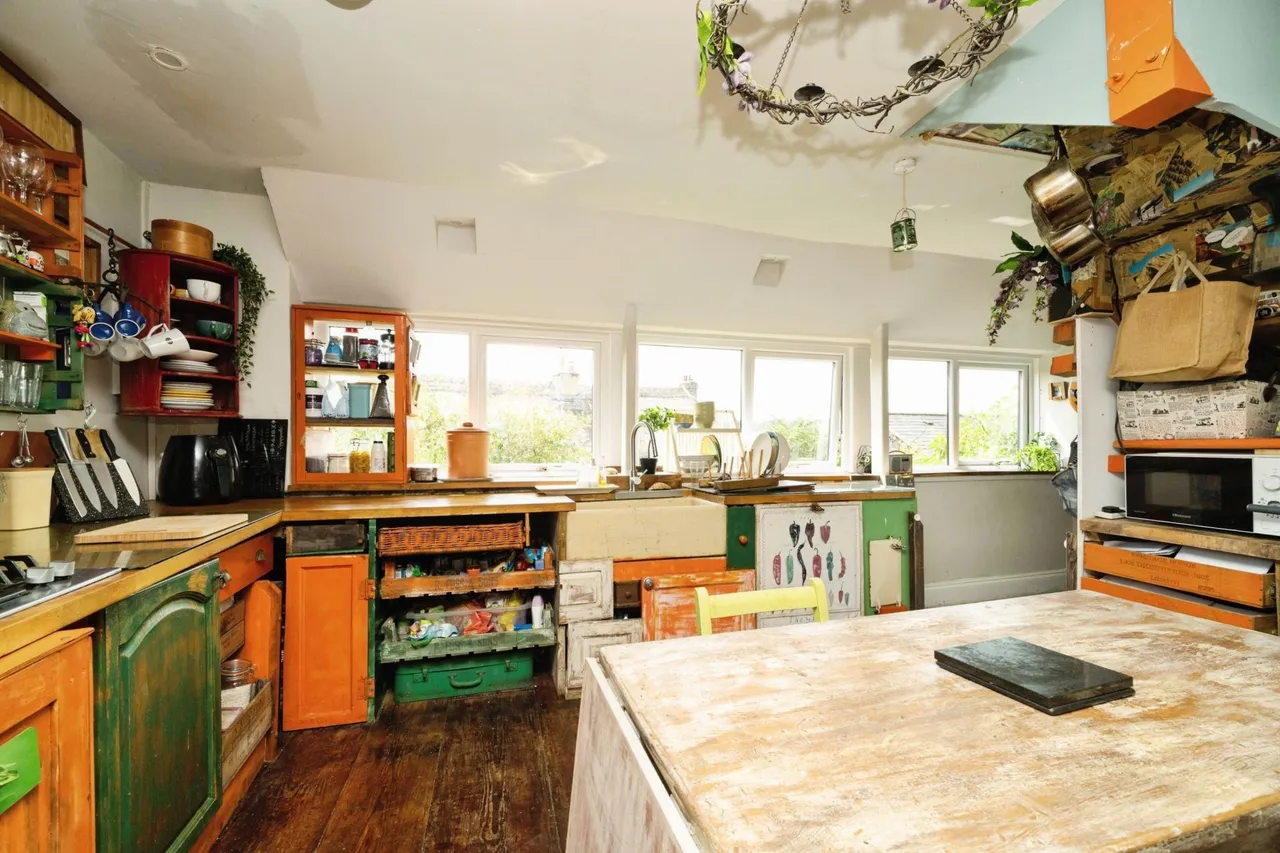 Bow Lane, Newton Abbot, TQ13, photo 5