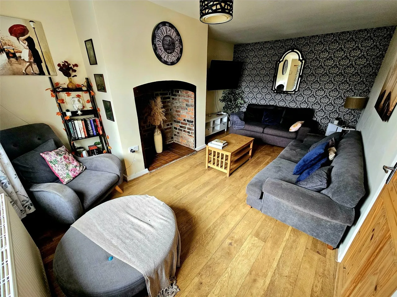 Llanbister, Llandrindod Wells, LD1 6UL, photo 2
