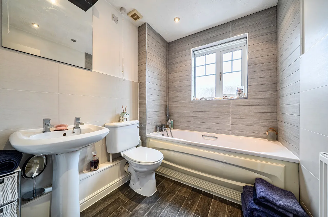 Weaver Moss, Sandhurst, Berkshire, GU47 9BQ, photo 9