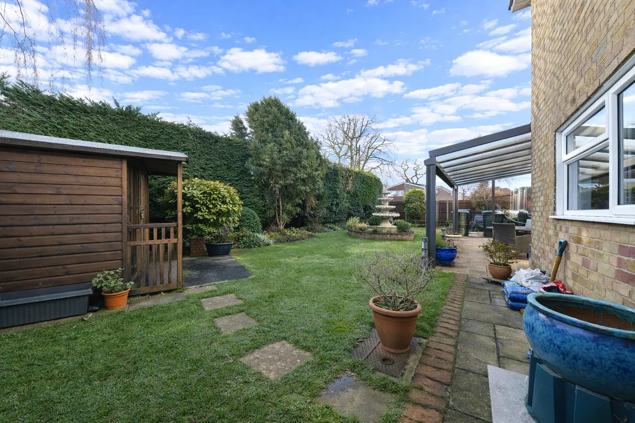 Whitney Drive, Stevenage, Herts, SG1 4BJ, photo 12
