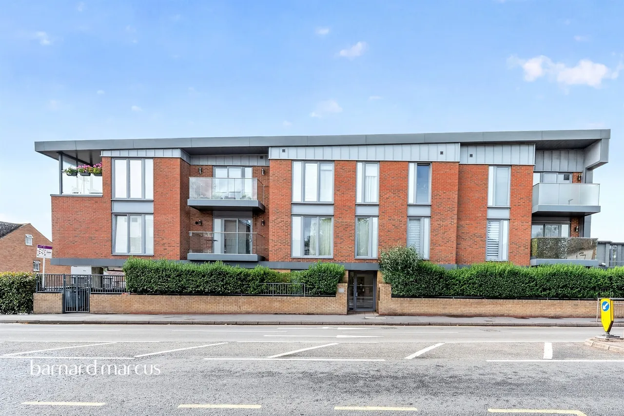 East Street, Epsom, KT17, photo 2