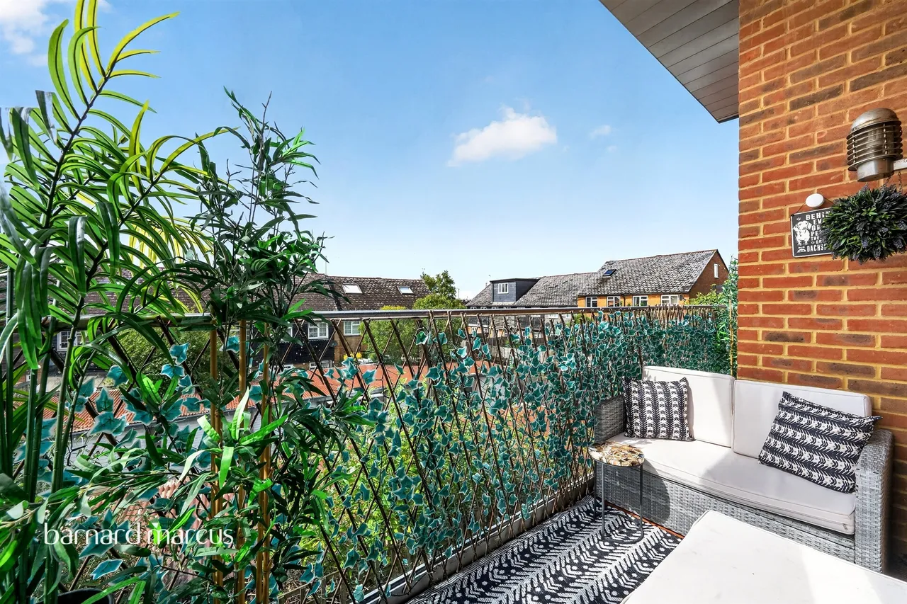 East Street, Epsom, KT17, photo 5