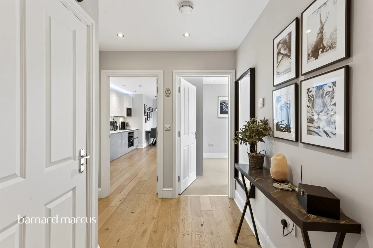 East Street, Epsom, KT17, photo 6