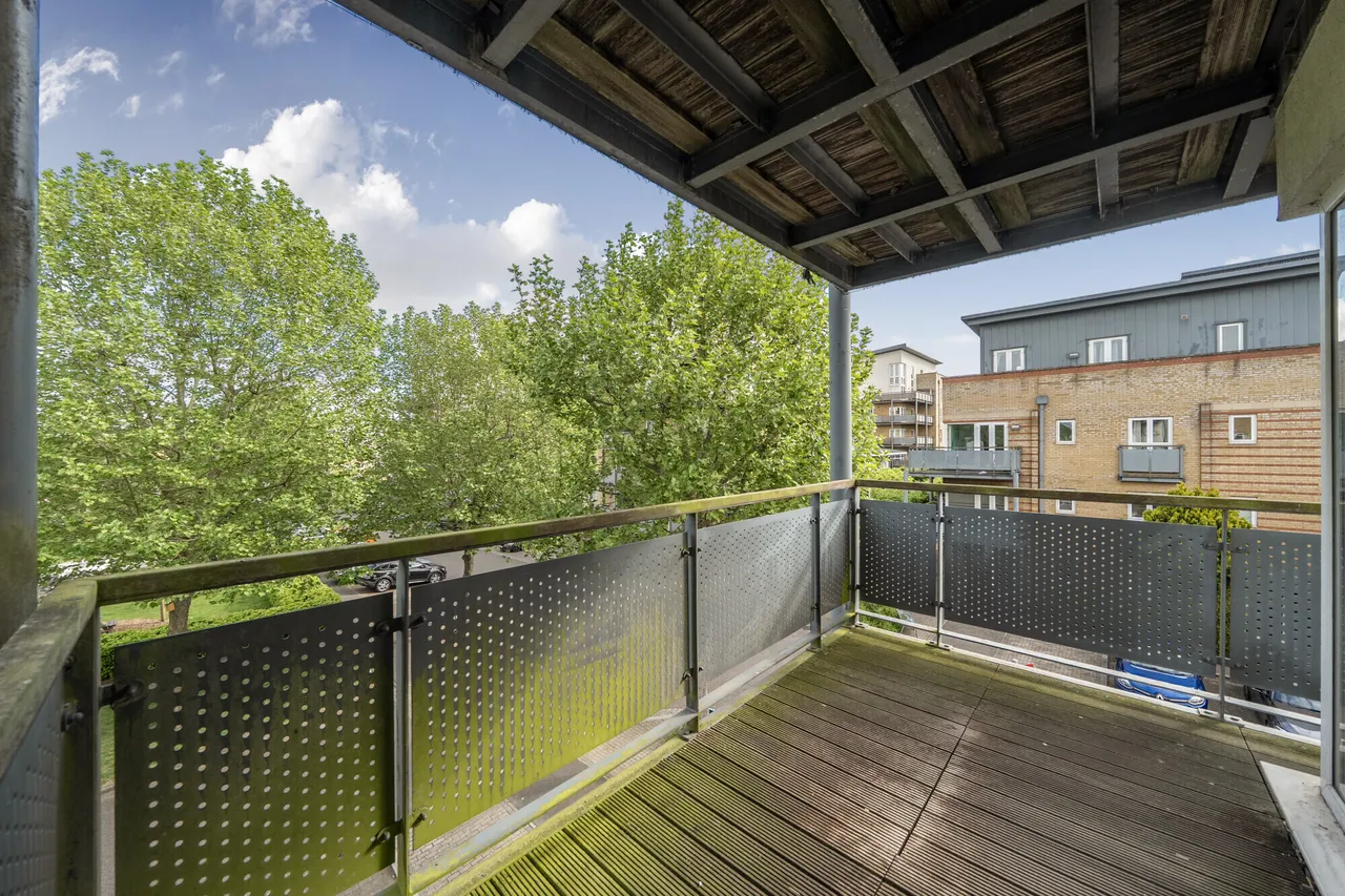 Linden Avenue, Watford, WD18, photo 5