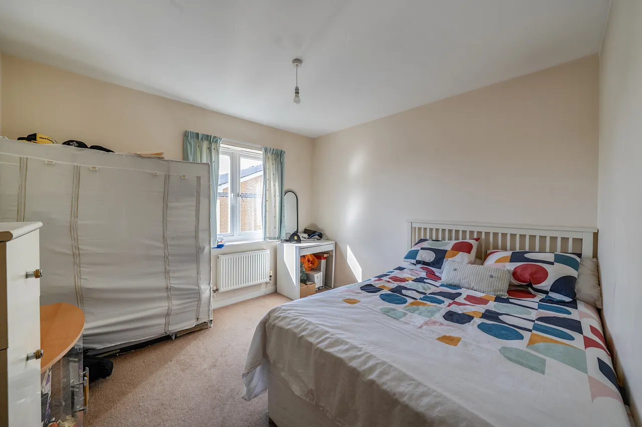 Linden Avenue, Watford, WD18, photo 11