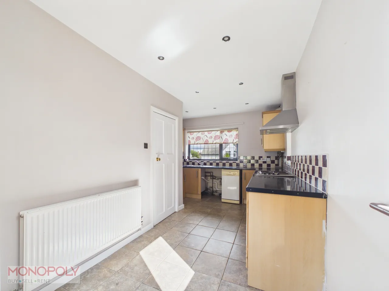 Ffordd Estyn, Wrexham, LL11, photo 5
