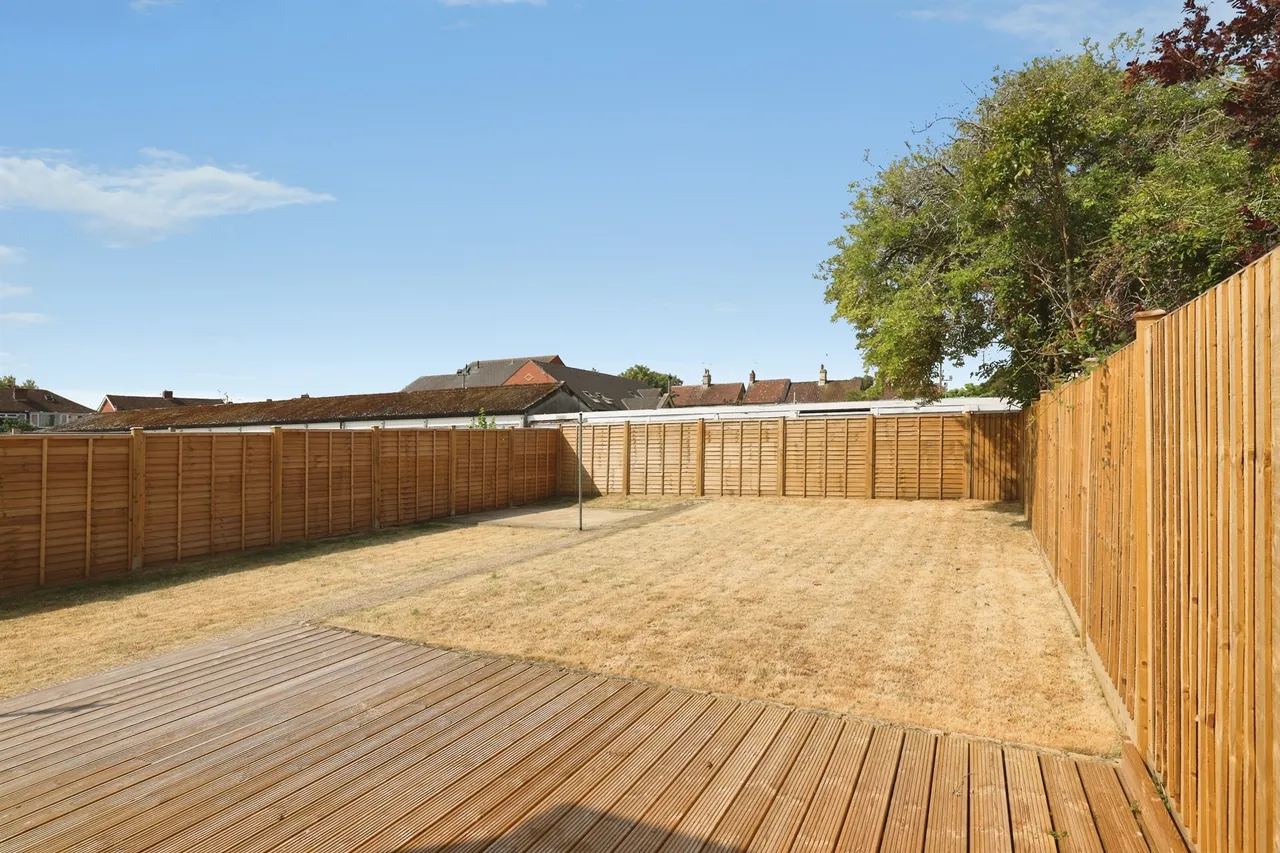 Bishop Road, Calne, SN11, photo 14
