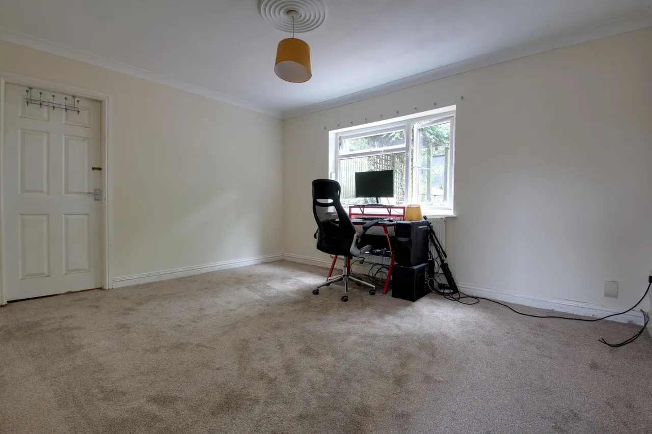 King George Road, Horsforth, LS18, photo 5