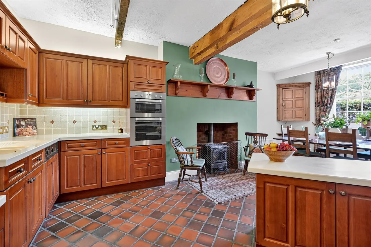 Main Street, Royal Hillsborough, BT26, photo 14