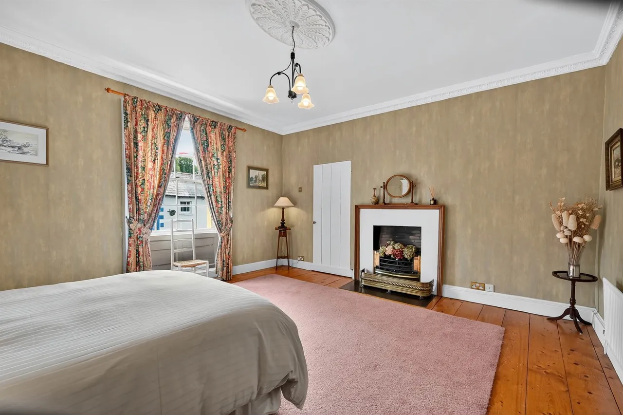 Main Street, Royal Hillsborough, BT26, photo 20