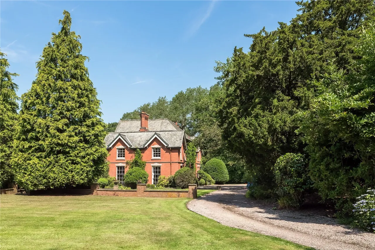 Leek Old Road, Sutton, SK11, photo 19