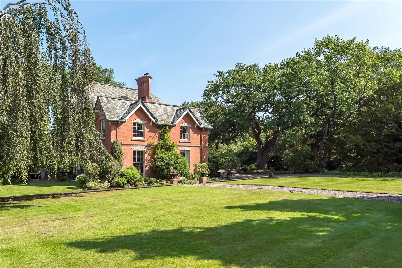 Leek Old Road, Sutton, SK11, photo 21