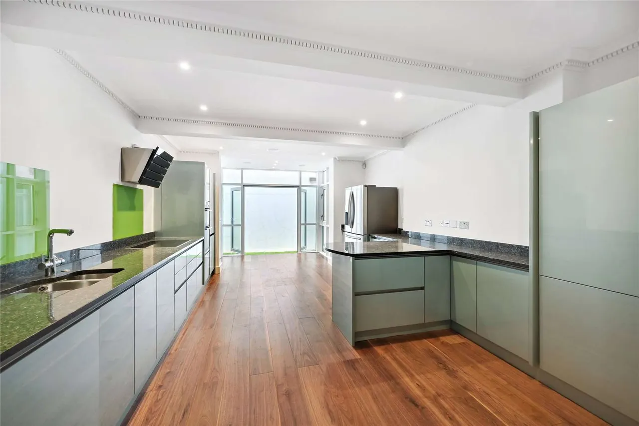 Palace Street, London, SW1E 5HW, photo 3
