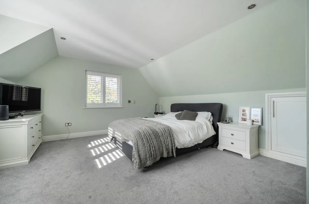 Easthampstead Road, Wokingham, Berkshire, RG40 2EE, photo 7