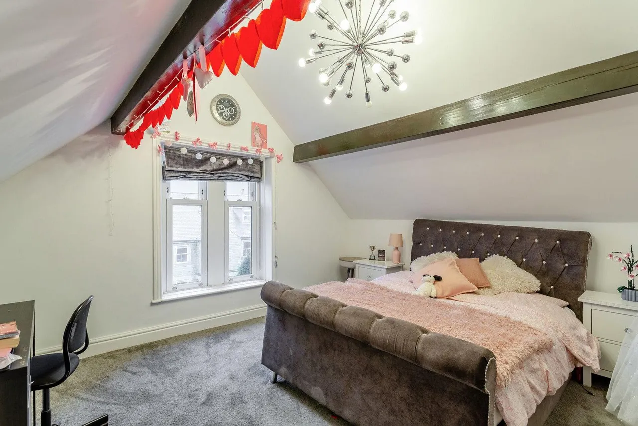 Knowle Road, Kirkheaton, HD5, photo 27